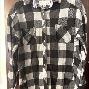 Vintage Havana Plaid Flannel…Nice Thick Material